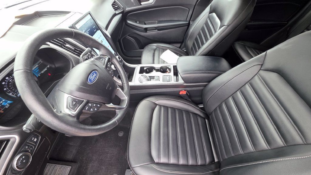 Used 2022 Ford Edge SEL w/ Convenience Package AWD/4WD image 12