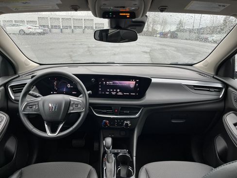 Used 2025 Buick Encore GX Preferred image 32