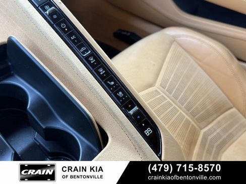 Used 2022 Chevrolet Corvette Stingray Premium Cpe w/ Engine Appearance Package image 20