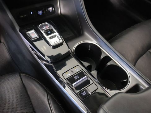 Used 2021 Hyundai Sonata Limited image 8