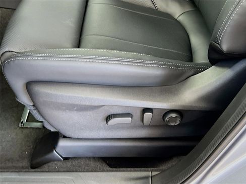 New 2025 Subaru Ascent Touring image 23