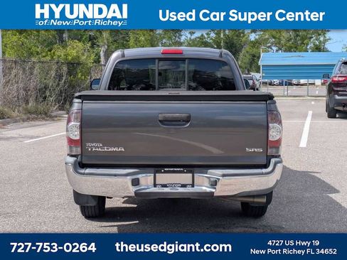 Used 2012 Toyota Tacoma 2WD Access Cab w/ SR5 Pkg image 4