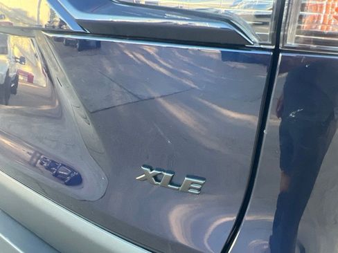 Used 2025 Toyota RAV4 XLE Premium FWD image 7
