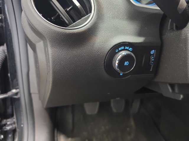 Used 2010 Chevrolet Camaro SS w/ LPO, Ground Effects Package RWD image 14
