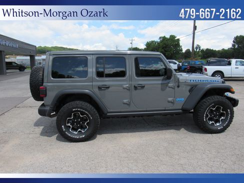 Used 2021 Jeep Wrangler Unlimited Rubicon 4xe w/ Steel Bumper Group AWD/4WD image 18