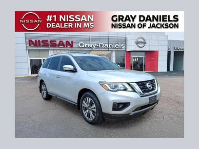 Used 2017 Nissan Pathfinder SL w/ SL Tech Package