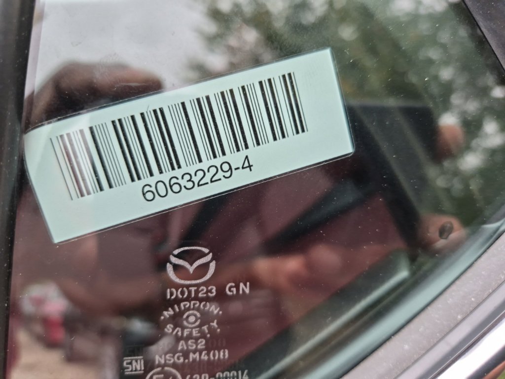 Used 2026 MAZDA MAZDA3 Carbon AWD/4WD image 9