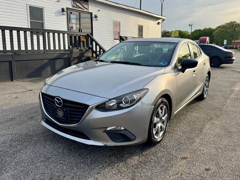Used 2015 MAZDA MAZDA3 i SV image 1