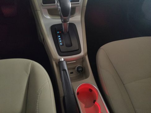 Used 2016 Ford Fiesta SE FWD image 26