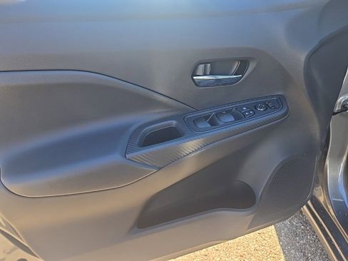 New 2025 Nissan Versa SV image 11