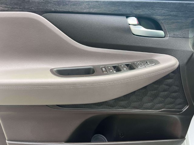 Used 2019 Hyundai Santa Fe SEL AWD/4WD image 19