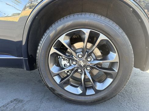 Used 2024 Dodge Durango GT AWD/4WD image 11
