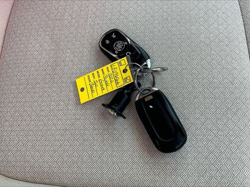 Used 2020 Buick Encore GX Select w/ Sport Touring Package image 14