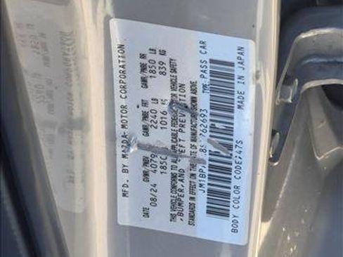 Used 2025 MAZDA MAZDA3 s FWD image 19