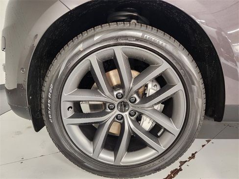 New 2026 Land Rover Range Rover Sport SE image 8