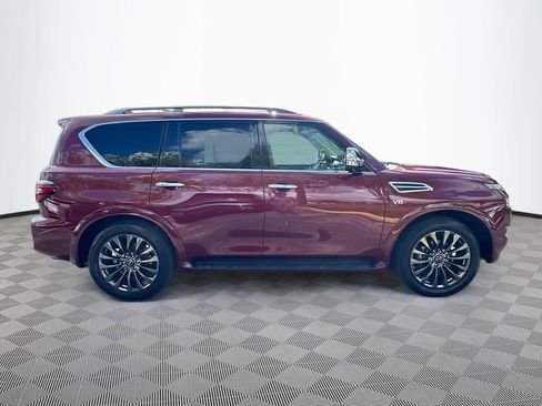 Used 2022 Nissan Armada Platinum RWD image 5