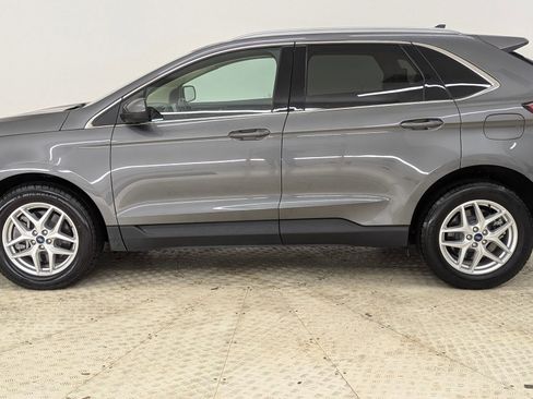 Used 2022 Ford Edge SEL w/ Cargo Accessory Package image 2