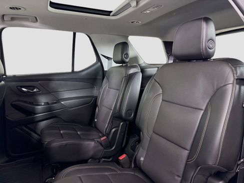Used 2018 Chevrolet Traverse Premier image 29