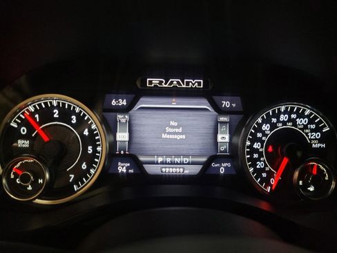 Used 2019 RAM 1500 Big Horn RWD image 23