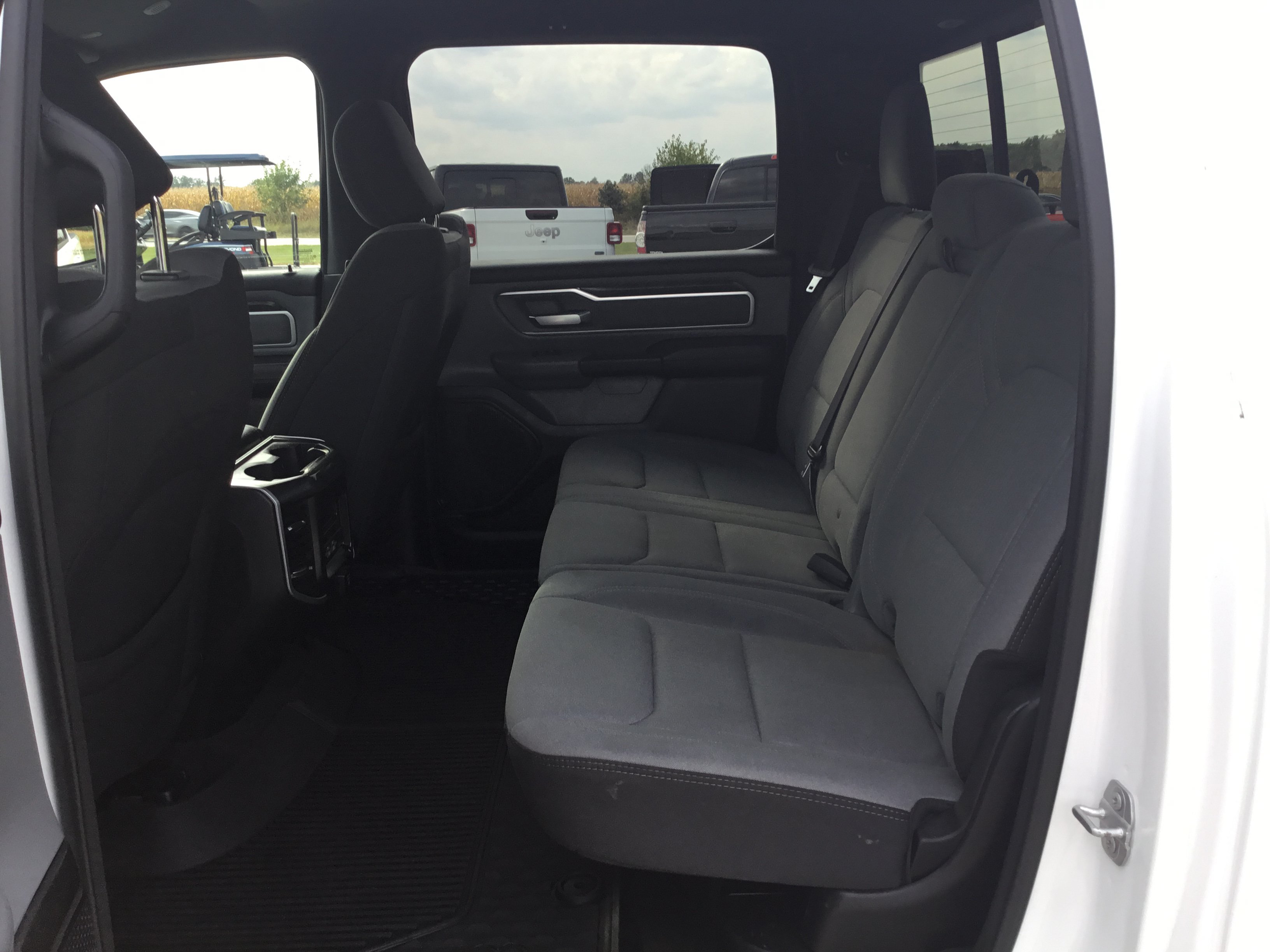 Used 2022 RAM 1500 Big Horn AWD/4WD image 12