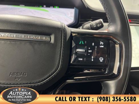 Used 2024 Land Rover Range Rover Sport Dynamic SE image 33