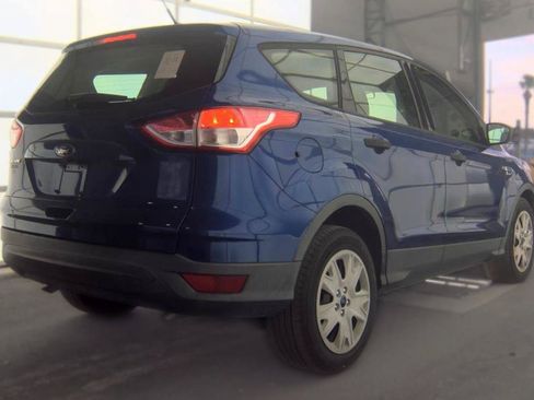 Used 2016 Ford Escape S FWD image 4