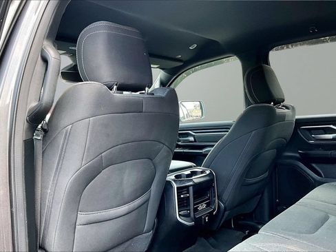 Used 2021 RAM 1500 Big Horn AWD/4WD image 18