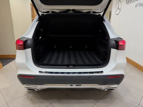 Used 2025 Mercedes-Benz GLA 250 image 21