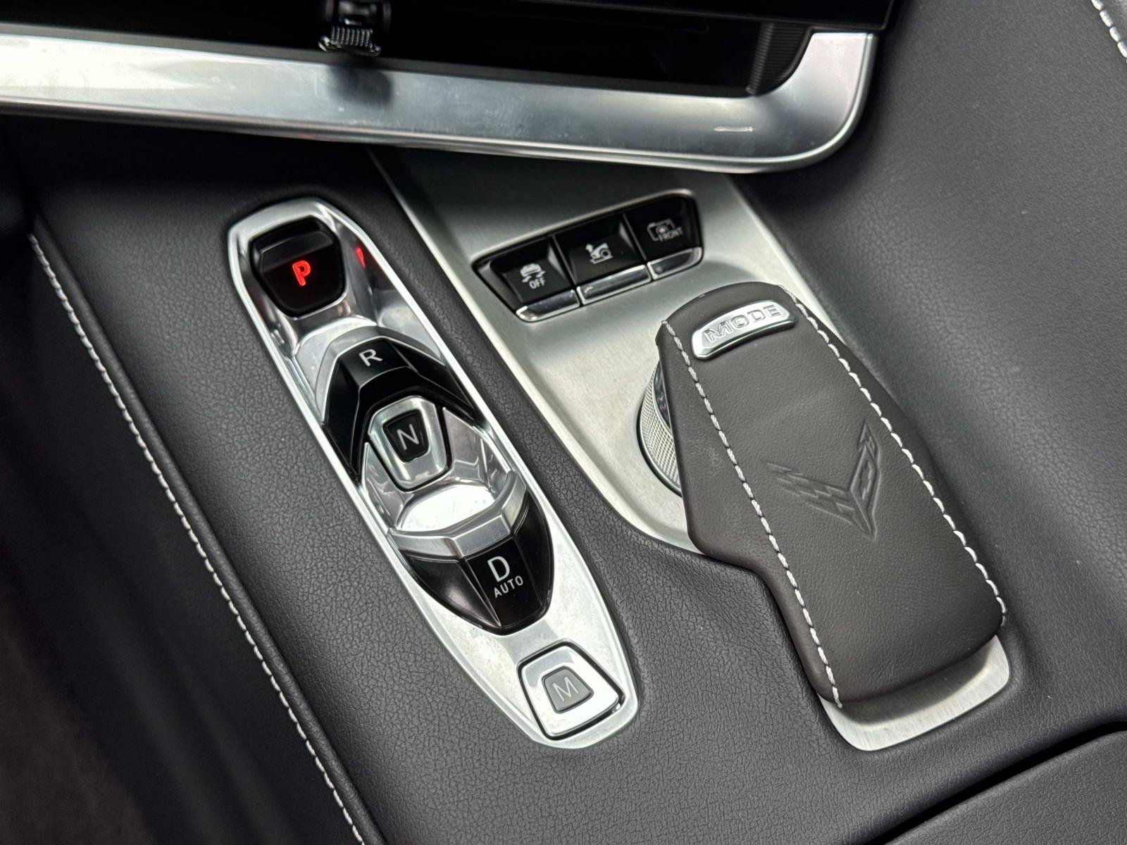 Used 2024 Chevrolet Corvette Stingray Preferred Conv w/ Battery Protection Package RWD image 18