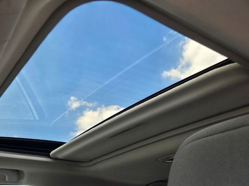 New 2026 Subaru Crosstrek 2.0i Premium image 17