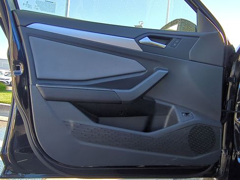 New 2026 Volkswagen Jetta SE image 10