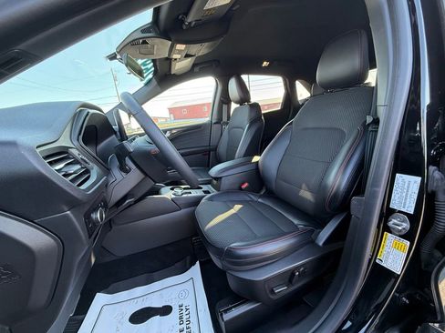 Certified 2023 Ford Escape ST-Line w/ Tech Pack #1 image 16