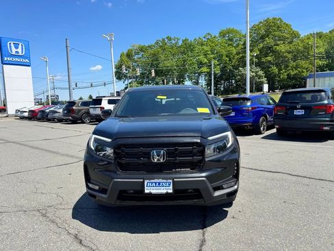 New 2026 Honda Ridgeline Black Edition image 2