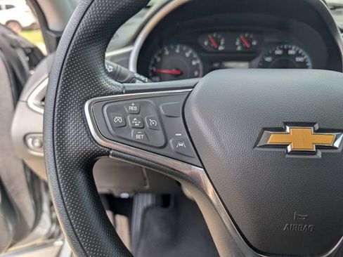 Used 2025 Chevrolet Malibu LT FWD image 13