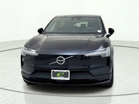 Used 2025 Volvo EX30 Plus w/ Protection Package Premier AWD/4WD image 3