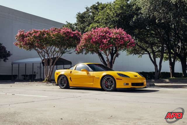 Used 2008 Chevrolet Corvette Z06 w/ Preferred Equipment Group RWD image 18