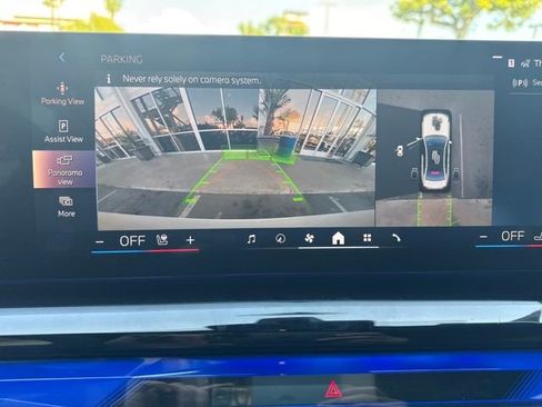 Used 2026 BMW i5 eDrive40 w/ M Sport Package image 24