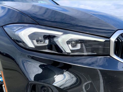 Certified 2025 BMW 330i Sedan image 27