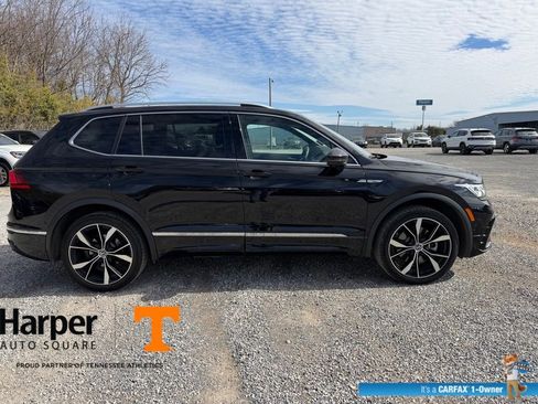 Used 2024 Volkswagen Tiguan SEL R-Line image 6