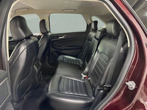 Used 2024 Ford Edge SEL AWD/4WD image 9