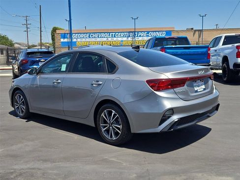 Used 2023 Kia Forte LXS FWD image 29
