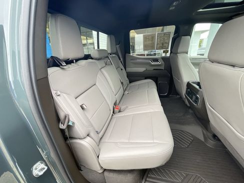 Certified 2026 Chevrolet Silverado 1500 LTZ w/ LTZ Premium Package AWD/4WD image 28