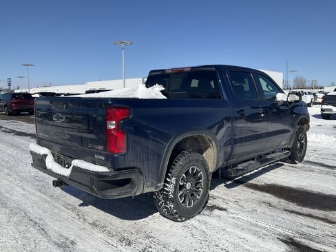 Used 2023 Chevrolet Silverado 1500 ZR2 image 3