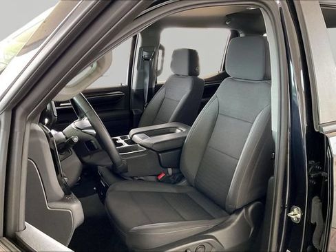 Used 2023 Chevrolet Silverado 1500 LT AWD/4WD image 15