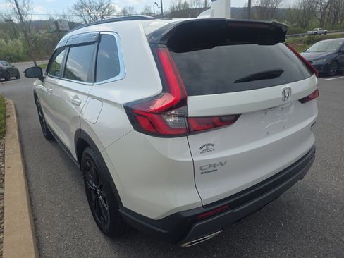Used 2024 Honda CR-V Sport Touring image 7