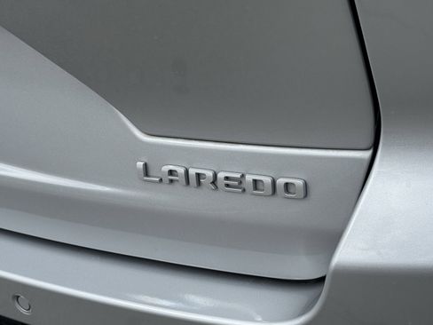 Used 2024 Jeep Grand Cherokee Laredo w/ MOPAR Finishing Package image 42