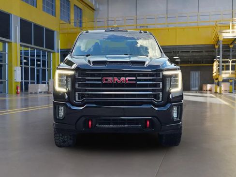 Used 2022 GMC Sierra 2500 AT4 w/ Gooseneck/5TH Wheel Package AWD/4WD image 10
