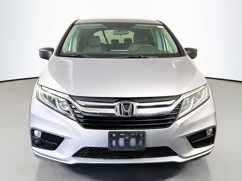 Used 2019 Honda Odyssey LX image 2