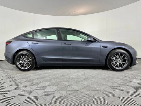Used 2023 Tesla Model 3 Long Range AWD/4WD image 29