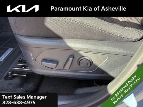 New 2026 Kia Sportage S image 17